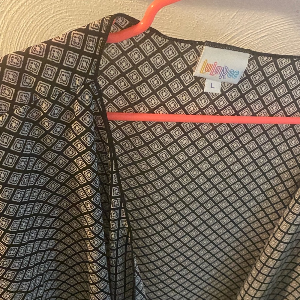 Black and cream size L kimono